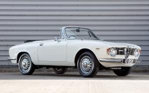 Alfa Romeo Giulia GTС (105.29) (UK) '1965 - 66